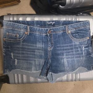 Amethyst Jeans Light Blue Denim Shorts